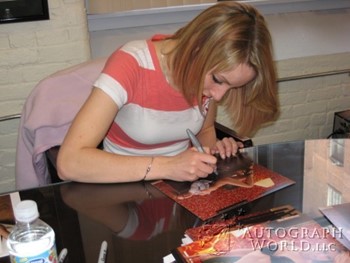 Chrissy Victoria autograph