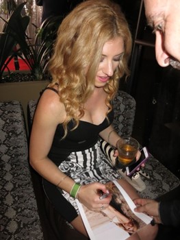 Isabelle Merey autograph