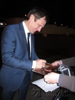 Simon Merrells autograph