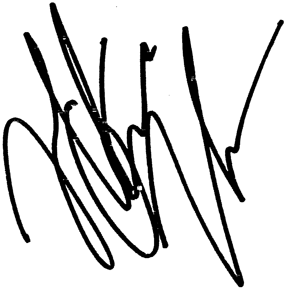 Tiffani-Amber Thiessen autograph facsimile