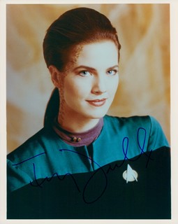 Terry Farrell autograph