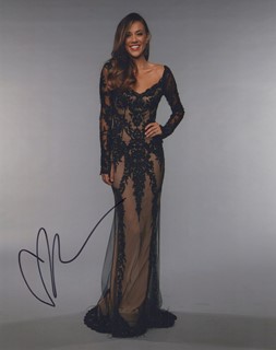 Jana Kramer autograph