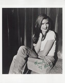 Mariska Hargitay autograph