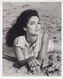 Mariska Hargitay autograph