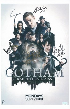 Gotham autograph