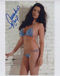 Cassandra Marie autograph