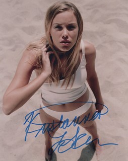 Kristanna Loken autograph