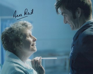 Anne Reid autograph