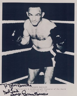 Carmen Basilio autograph