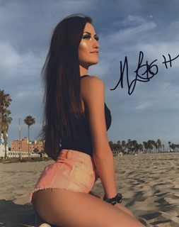 Marina Leigh autograph