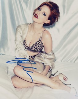 Jessica Chastain autograph