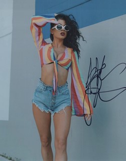 Hannah Stein autograph