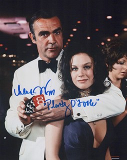 Lana Wood autograph