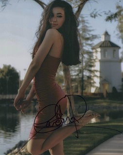 Carolina Rezende autograph