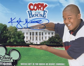 Kyle Massey autograph