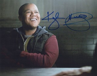 Kyle Massey autograph