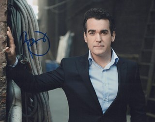 Brian d'Arcy James autograph