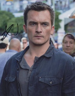 Rupert Friend autograph