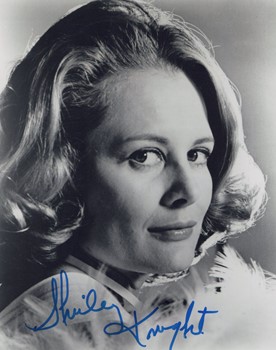 Shirley Knight autograph