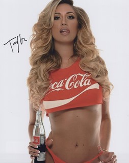 Taylor Ray autograph