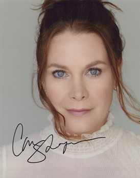 Cari Shayne autograph