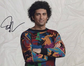 Osamah Sami autograph