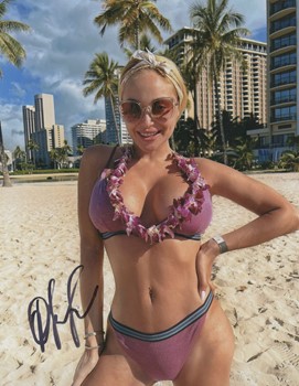 Lily Fursova autograph