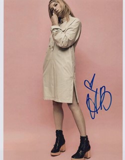 Haley Bennett autograph