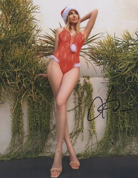 Tatiana Radashulya autograph