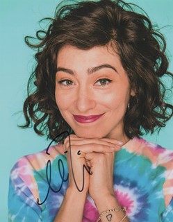 Melissa Villasenor autograph