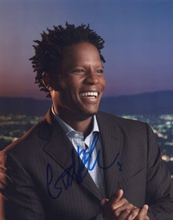 D.L. Hughley autograph