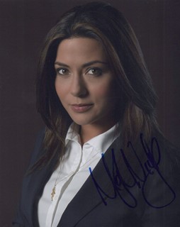 Marisol Nichols autograph