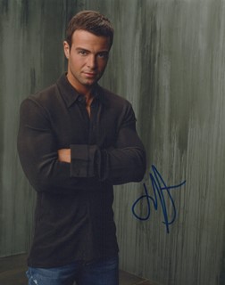 Joey Lawrence autograph