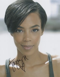 Jazmyn Simon autograph