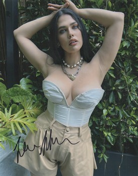 Jess Adams autograph