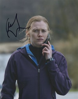 Mireille Enos autograph