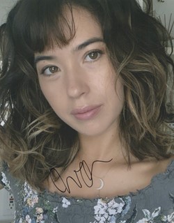 Nichole Sakura autograph