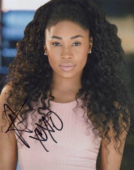 Ariane Andrew autograph