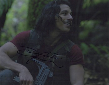 Deniz Akdeniz autograph