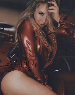 Kali James autograph