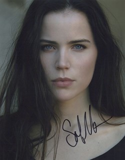 Sofia Mattsson autograph