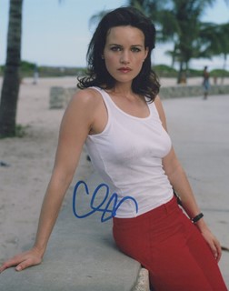 Carla Gugino autograph