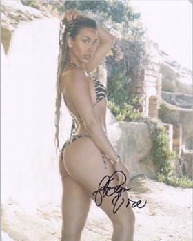 Jocelyn Vice autograph