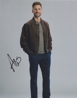 Andrew Walker autograph