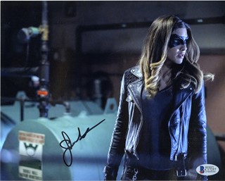 Juliana Harkavy autograph