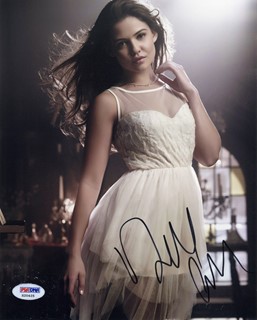 Danielle  Campbell autograph