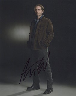 Aaron Stanford autograph