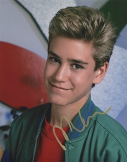 Mark Paul Gosselaar autograph