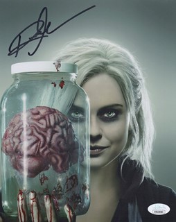 Rose McIver autograph