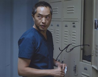 Ken Leung autograph